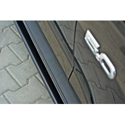 RAJOUTS DES BAS DE CAISSE FORD MUSTANG GT MK6