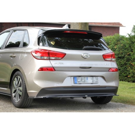 CENTRAL ARRIÈRE SPLITTER (AVEC UNE BARRE VERTICALE) HYUNDAI I30 MK3 HATCHBACK