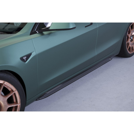 RAJOUTS DES BAS DE CAISSE TESLA MODEL 3 RAJOUTS DES BAS DE CAISSE TESLA MODEL 3