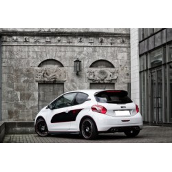 Tablier arrière pour système d'échappement duplex noir brillant Peugeot 208 2012-2019
